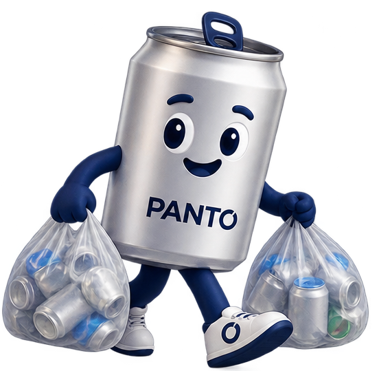 PANTOs maskot bär två påsar med pant